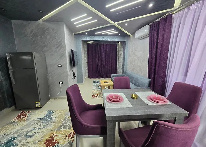 Apartment Chic 4 *